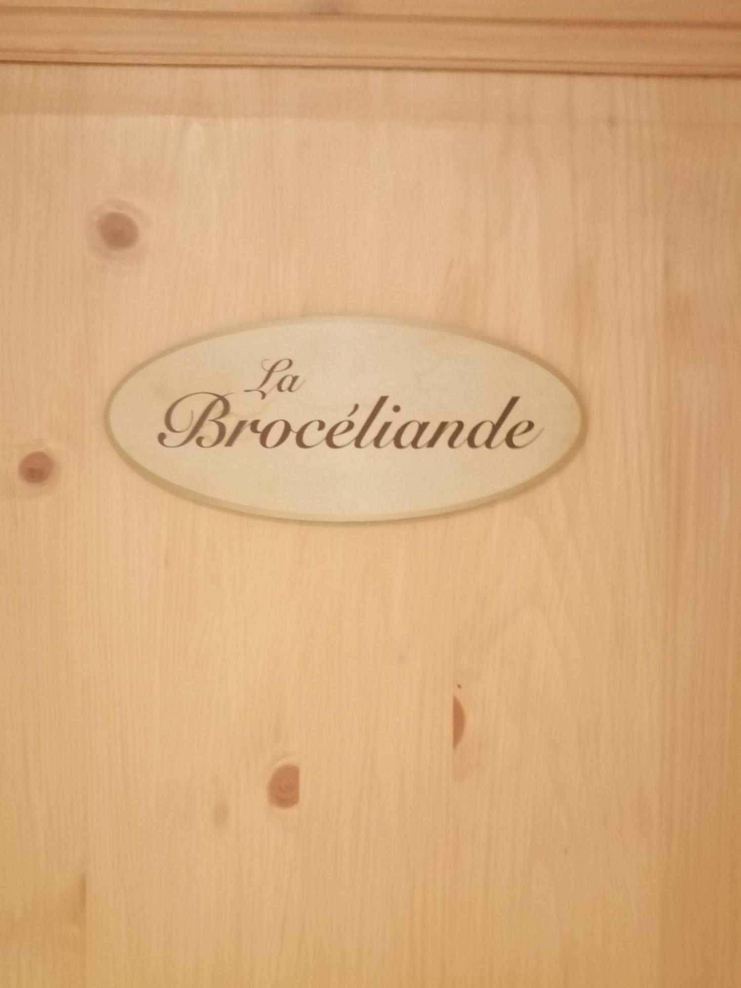 Le Douetaux Chambres D'Hotes La Baussaine 客房 照片